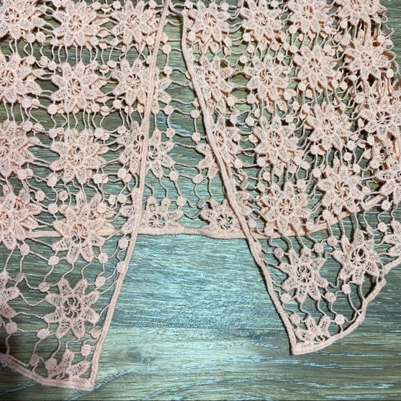 DELIA'S CROCHET TOP, SPLIT BACK, THINK BATHING SUIT COVER-UP, PEACH, SIZE S - Picture 9 of 9